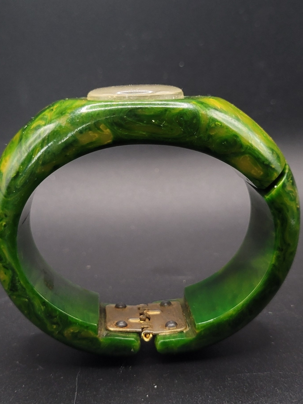 Royal Dynasty Green Bakelite Adjustable Bangle Watch - Picture 2 of 2